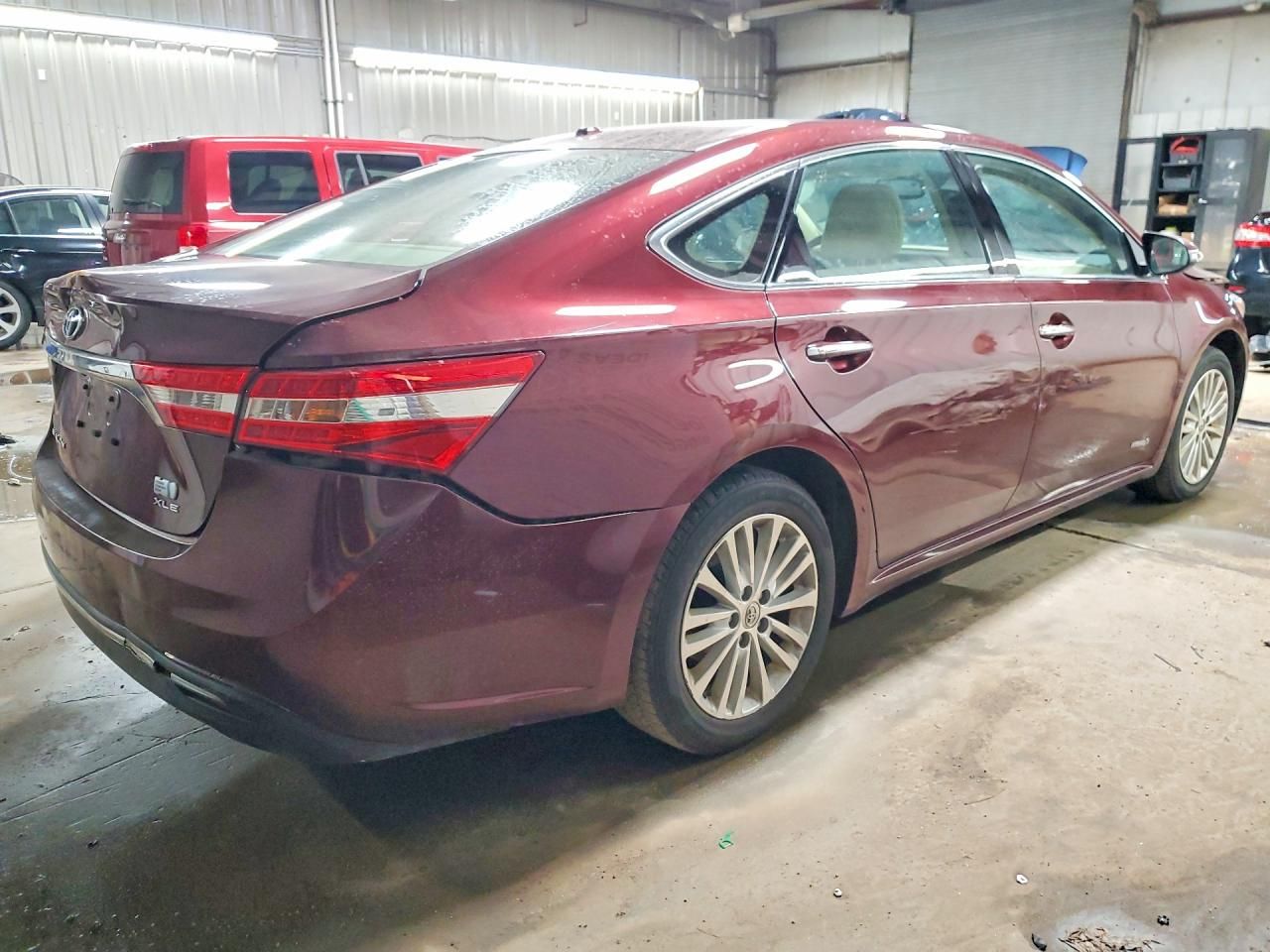 2013 Toyota Avalon Hybrid