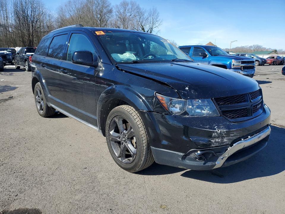 2020 Dodge Journey Crossroad