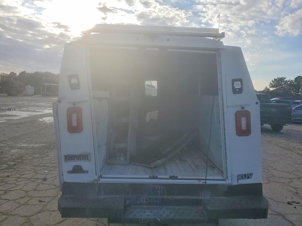 2022 Ford Econoline E350 Super Duty Cutaway Van