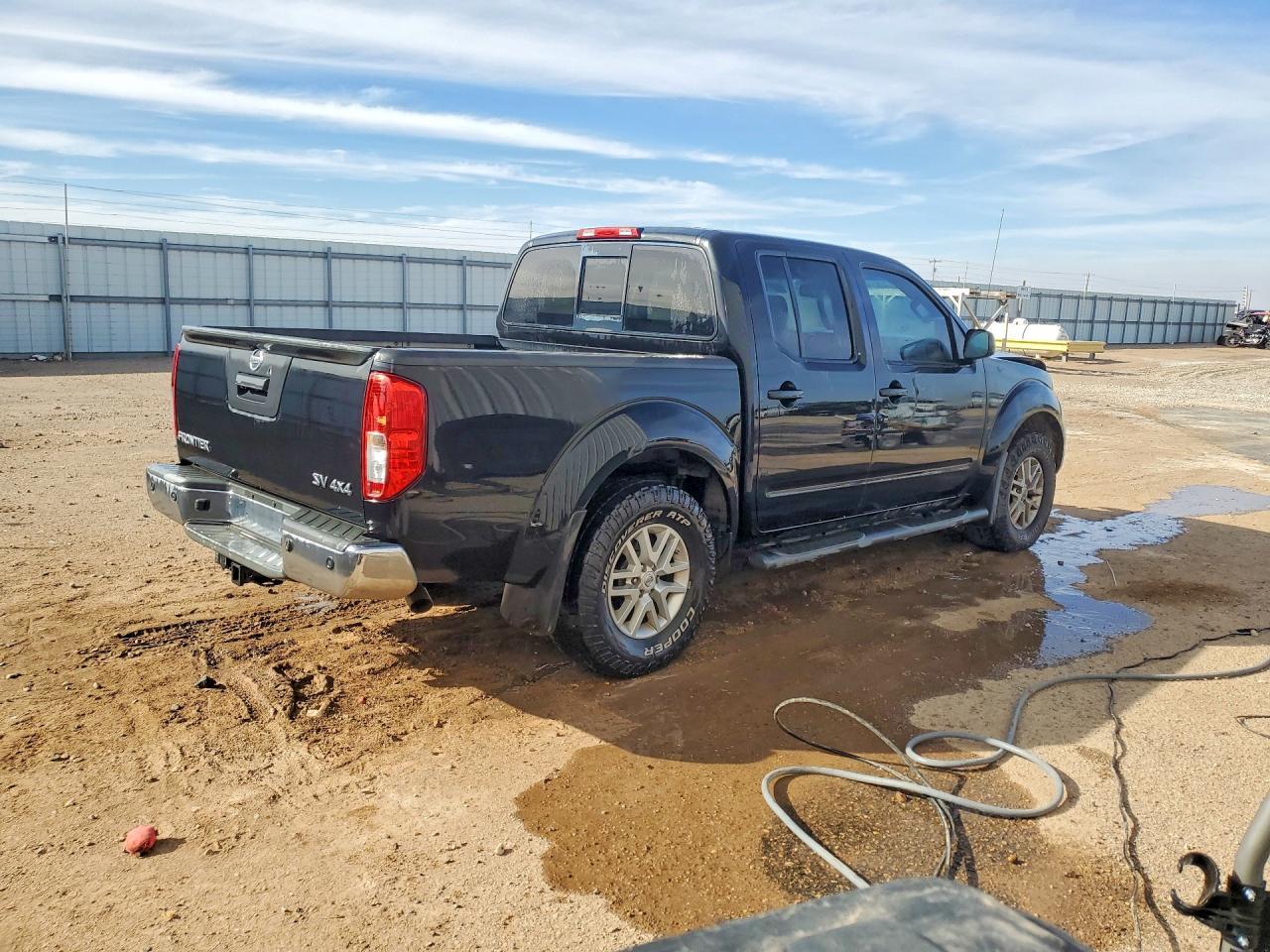 2016 Nissan Frontier SV