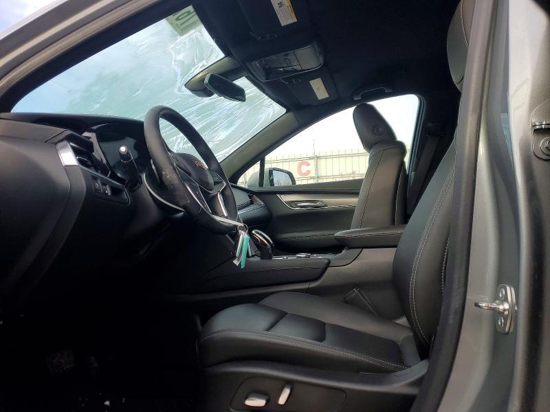 2024 Cadillac XT5 Luxury