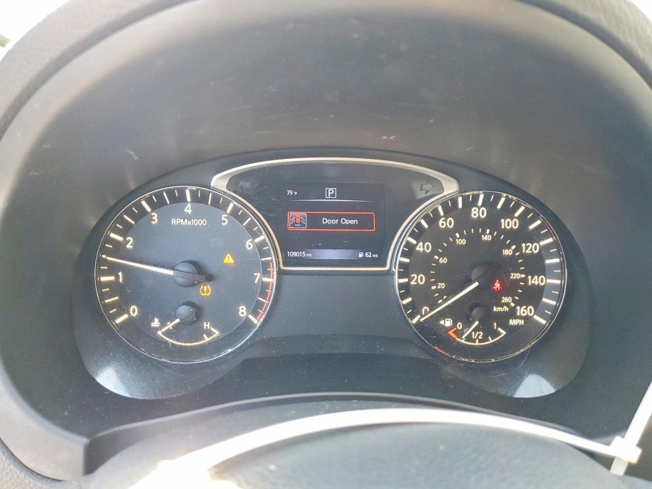 2017 Niss Altima 2.5