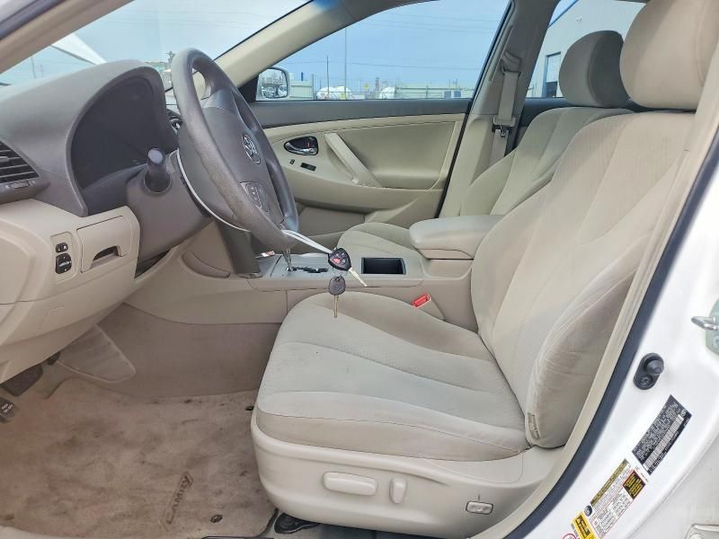 2009 Toyota Camry le