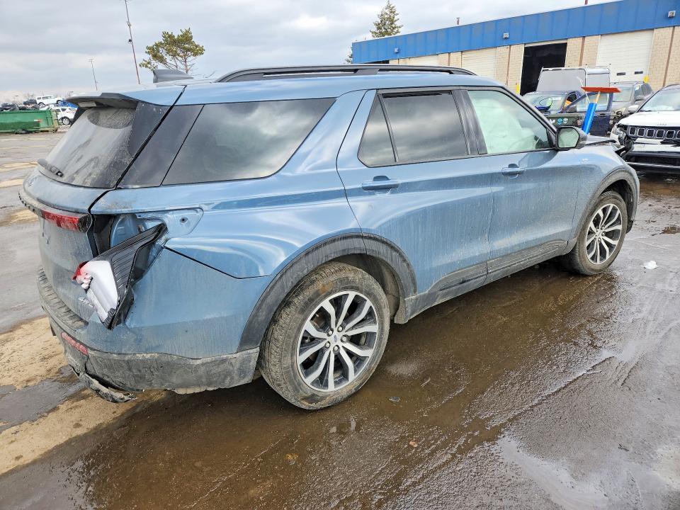 2025 Ford Explorer St-line