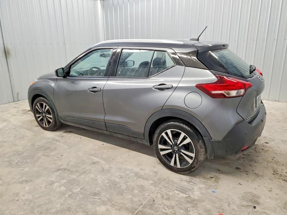 2020 Nissan Kicks sv