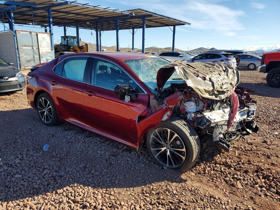 2022 Toyota Camry le