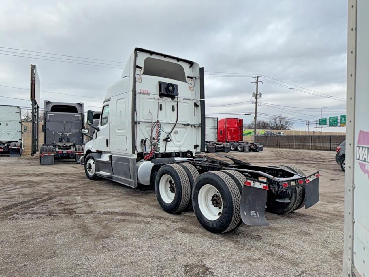 2019 Freightliner 2019 Frht Cascadia 1-Trucks Semi Truck