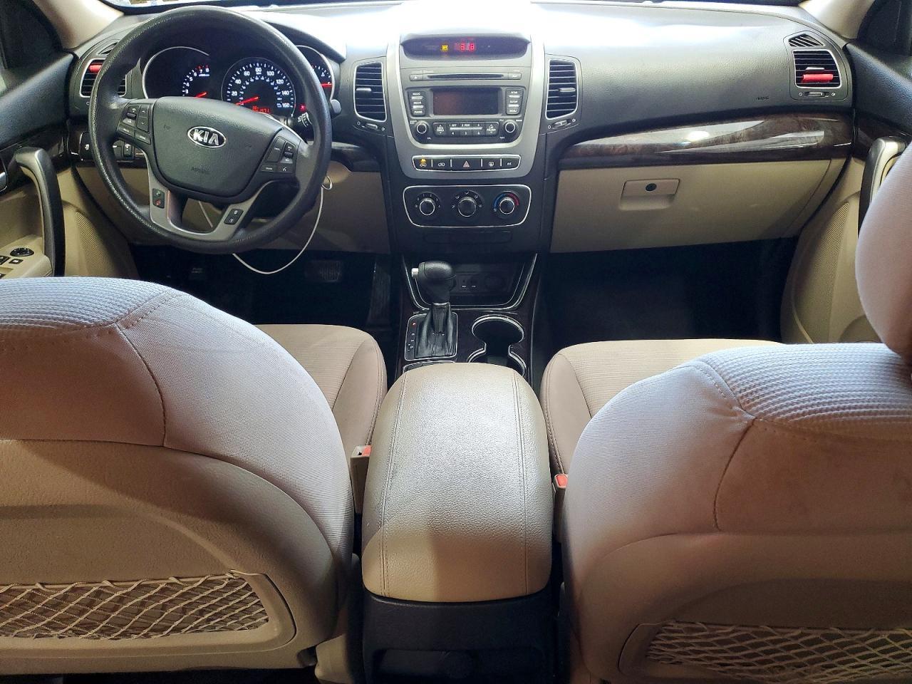 2014 KIA Sorento lx