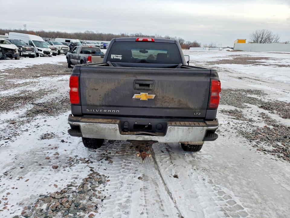 2015 Chev Silverado 3500 hd lt