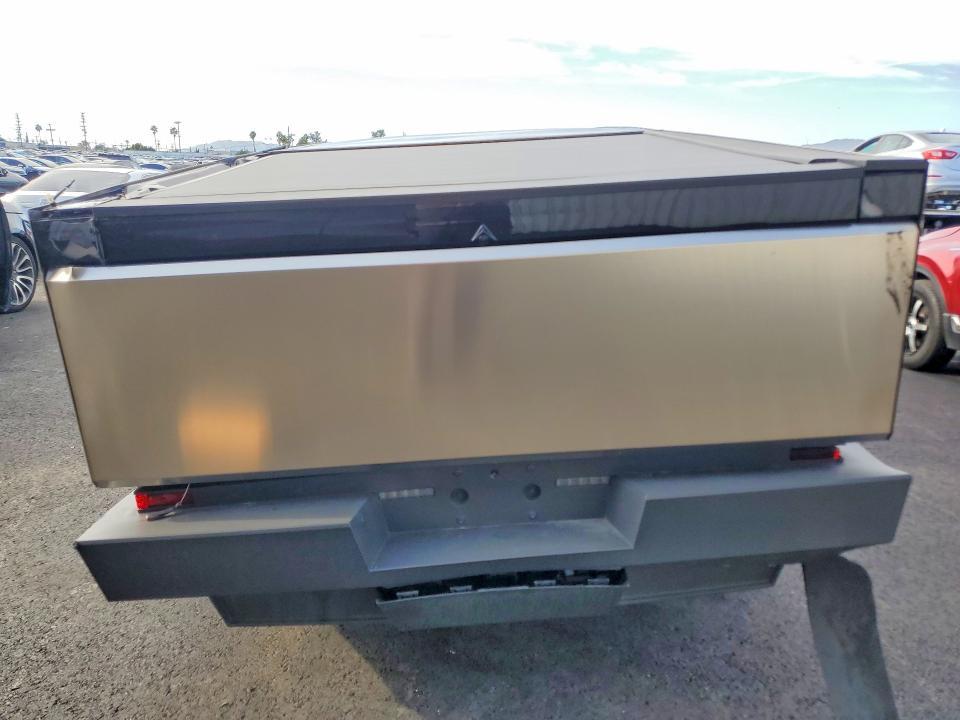 2024 Tesla Cybertruck