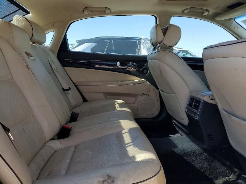 2014 Hyundai Equus Signature