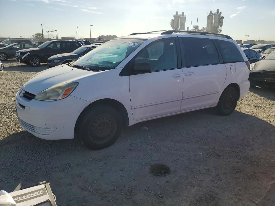 2005 Toyota Sienna ce