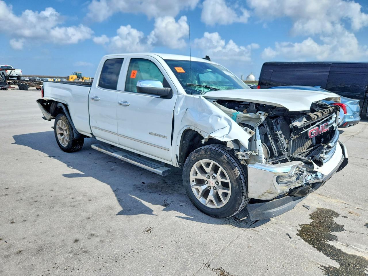 2016 GMC Sierra C1500 SLT