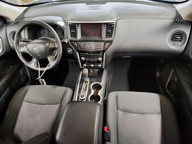 2019 Nissan Pathfinder s