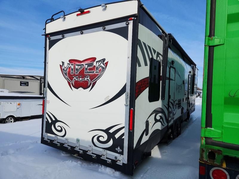 2014 Wildwood 2014 Foresriver Trailer-TOY Hauler Camper