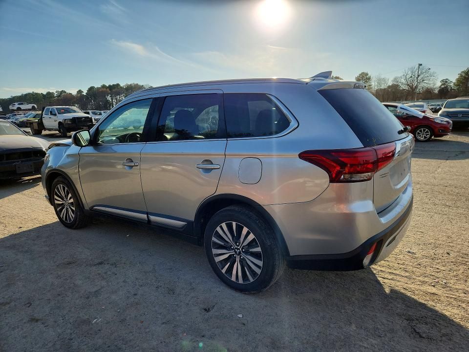 2020 Mitsubishi Outlander se