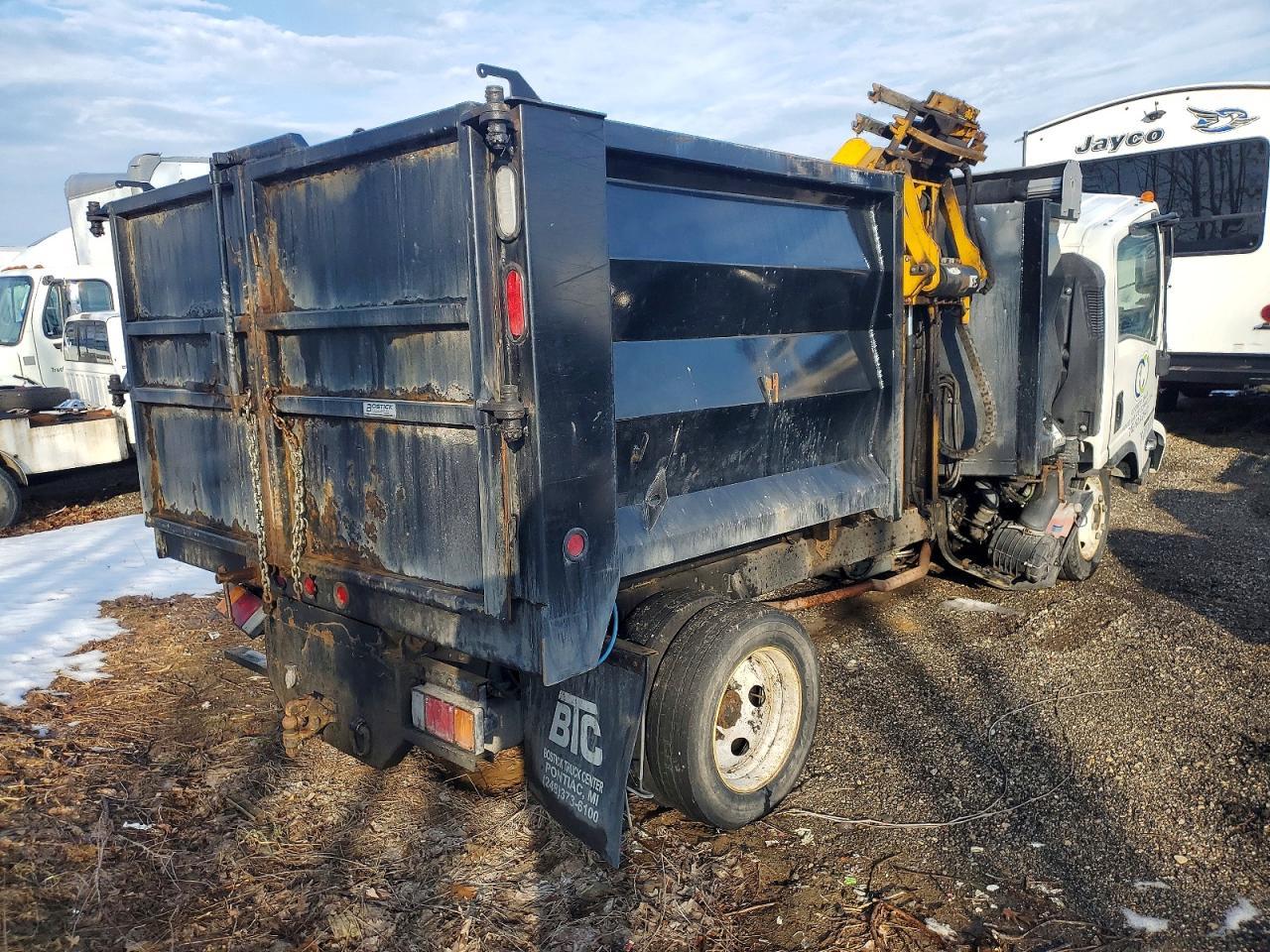 2022 Isuzu NRR Dump Truck