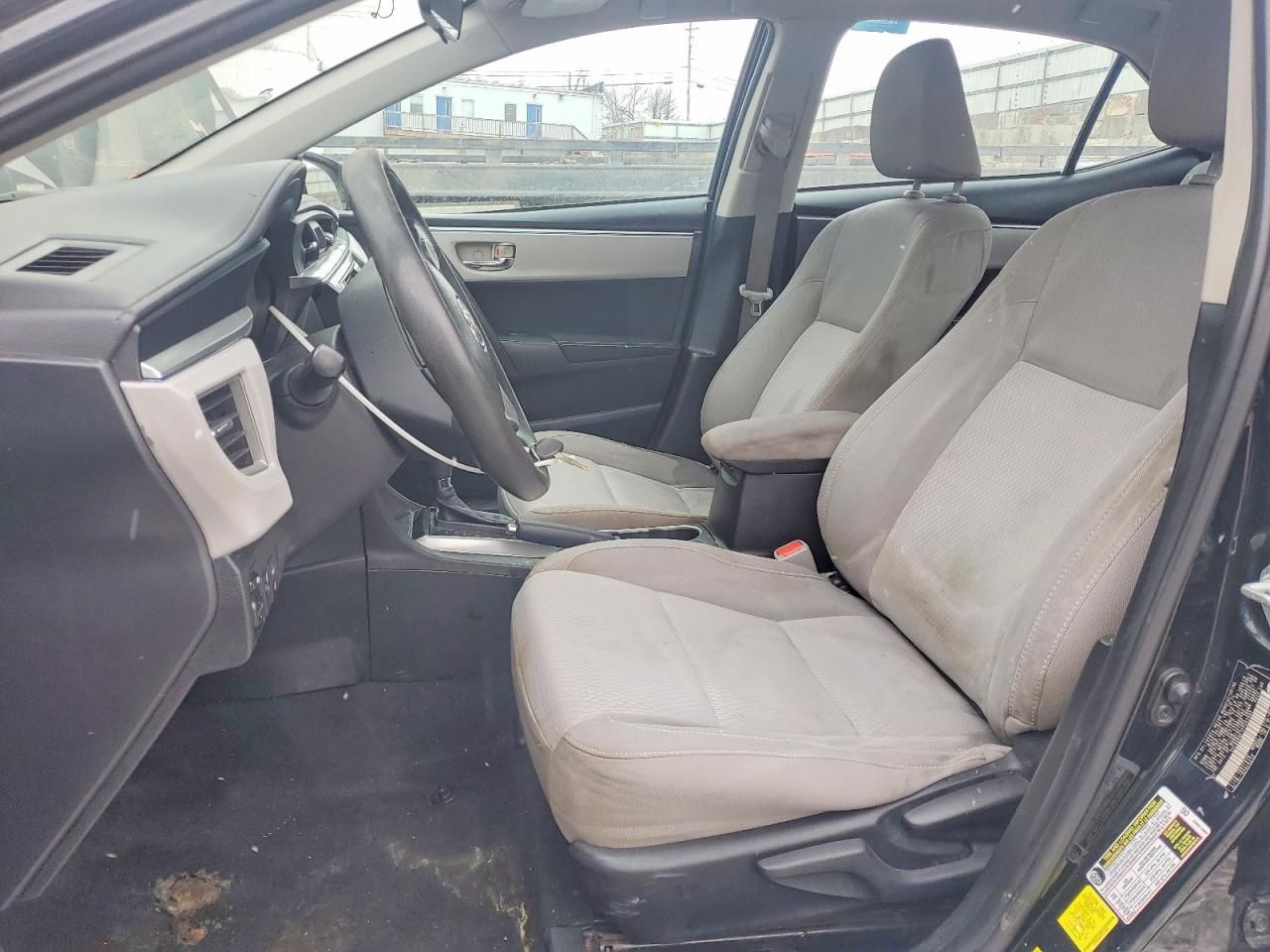 2015 Toyota Corolla l