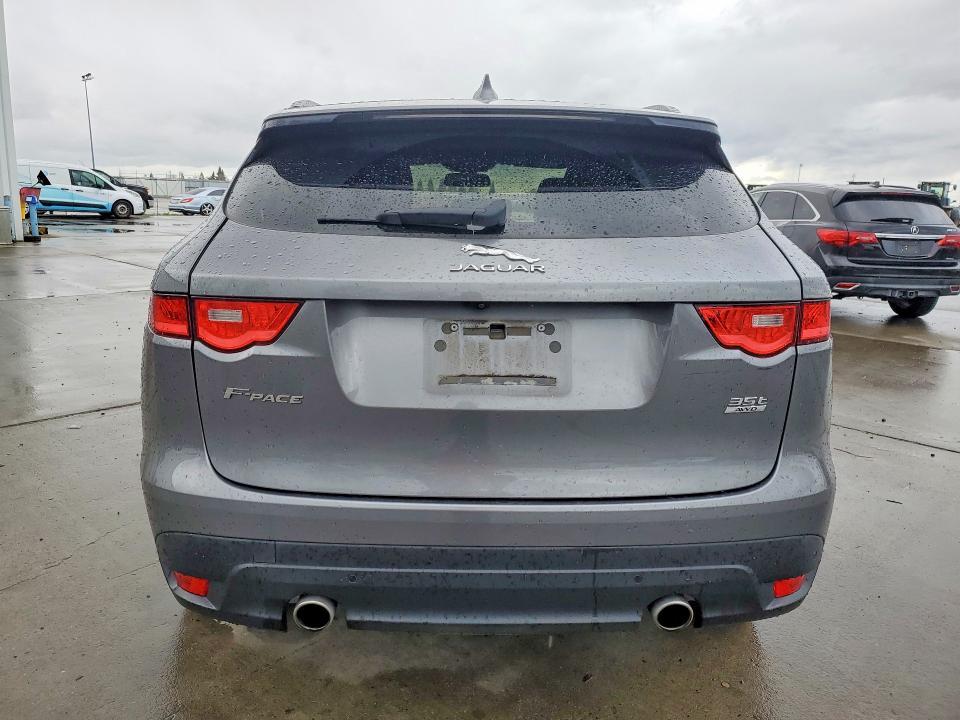 2017 Jaguar F-pace