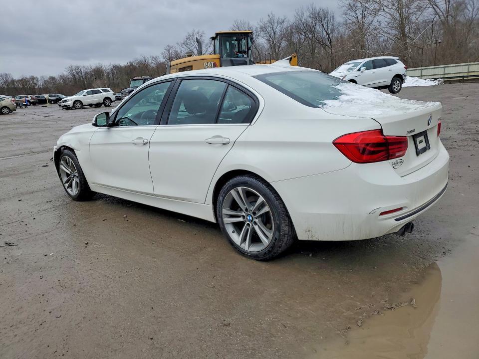 2018 BMW 330 xi