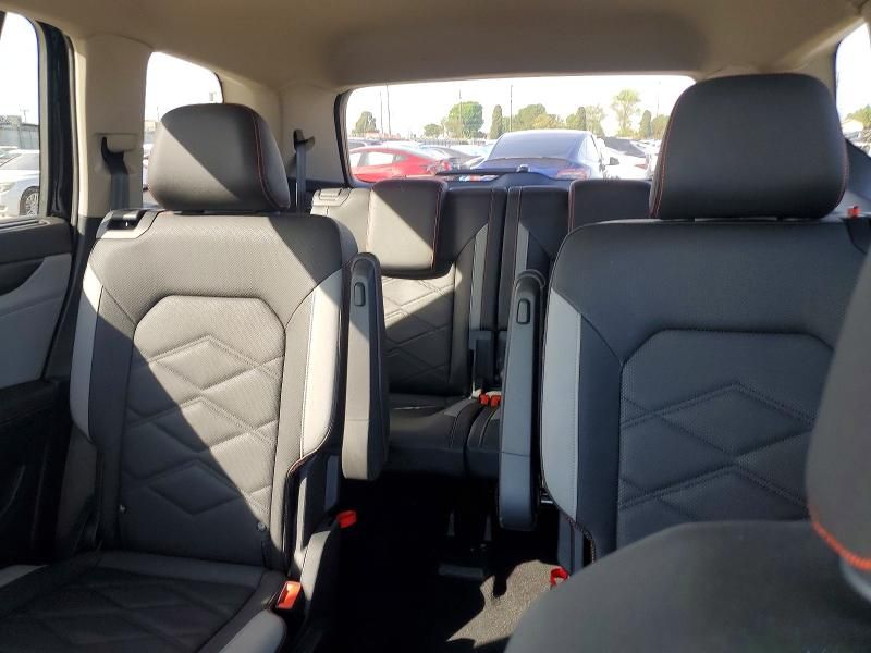 2025 Volkswagen Atlas Peak Edition se