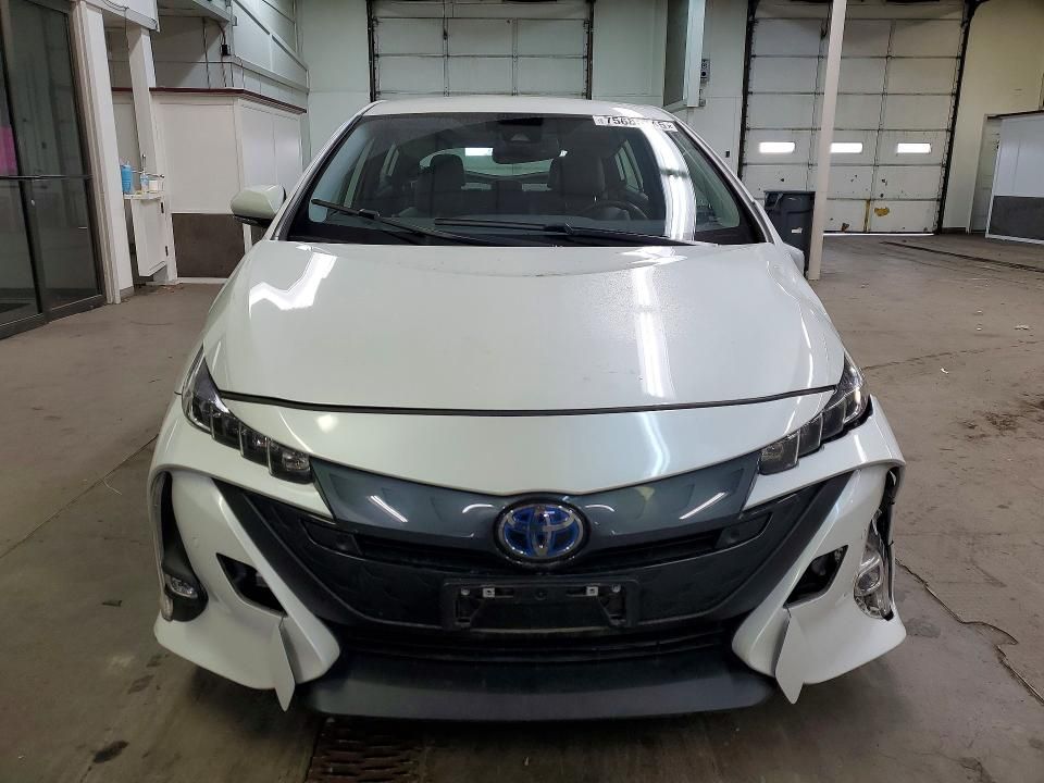 2021 Toyota Prius Prime le