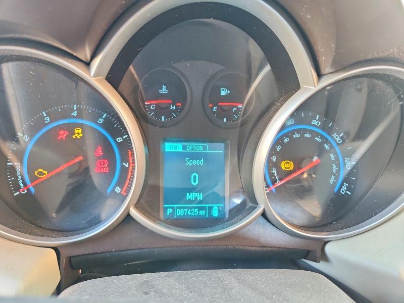 2015 Chev Cruze lt