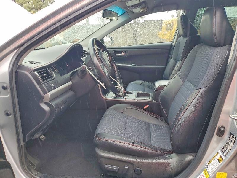 2015 Toyota Camry le