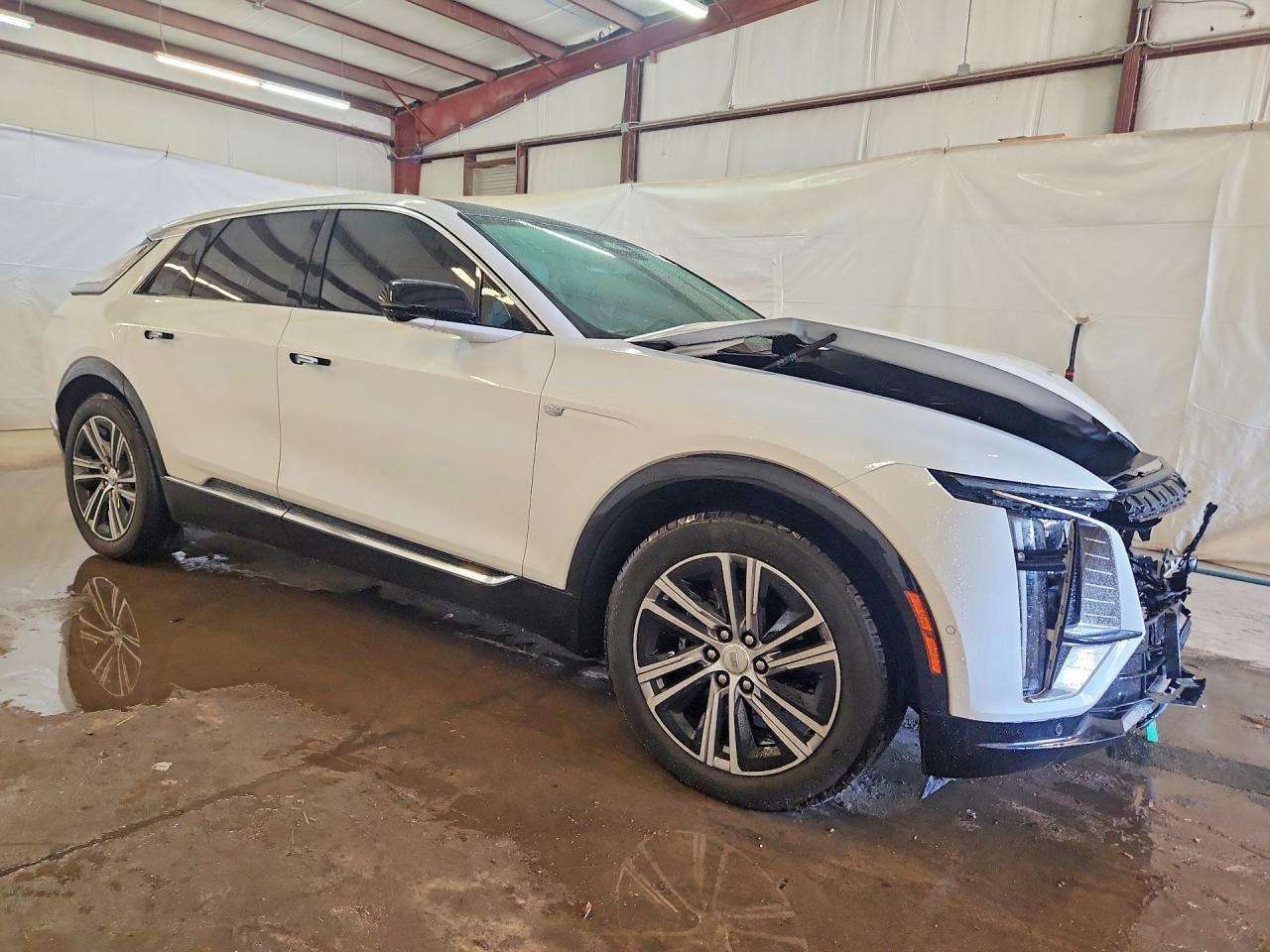 2024 Cadillac Lyriq Luxury