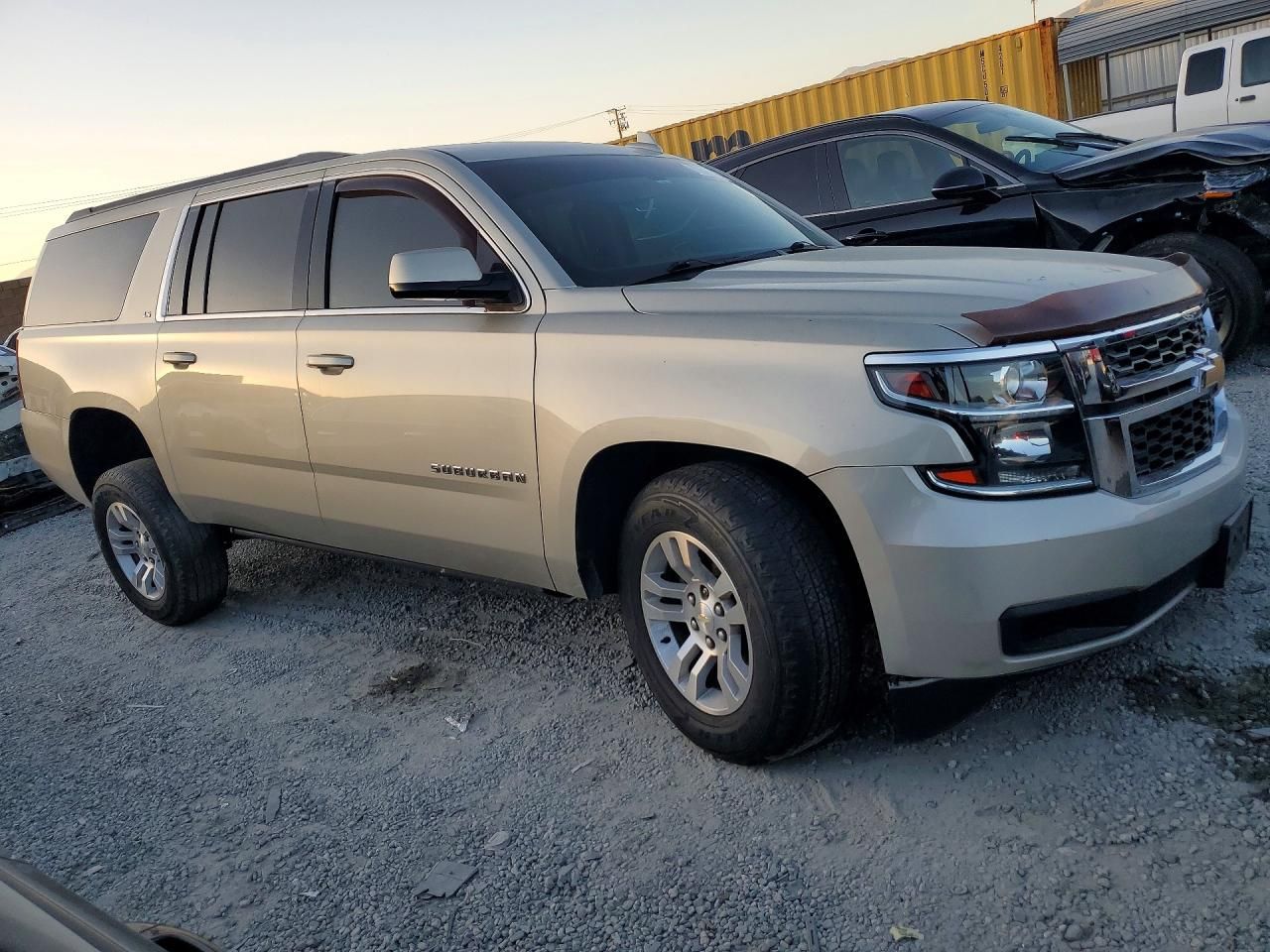 2016 Chevrolet Suburban C1500 ls