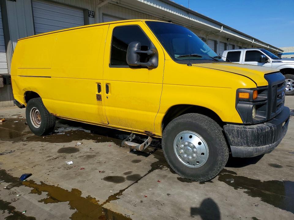 2008 Ford Econoline E250 van