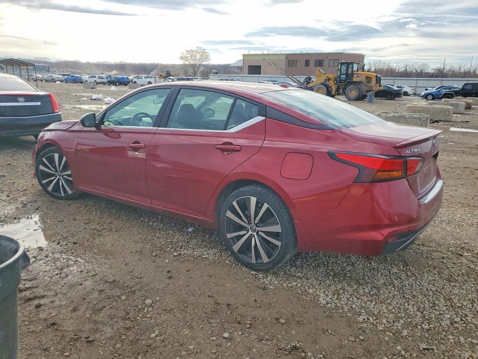 2021 Nissan Altima 2.5 sr