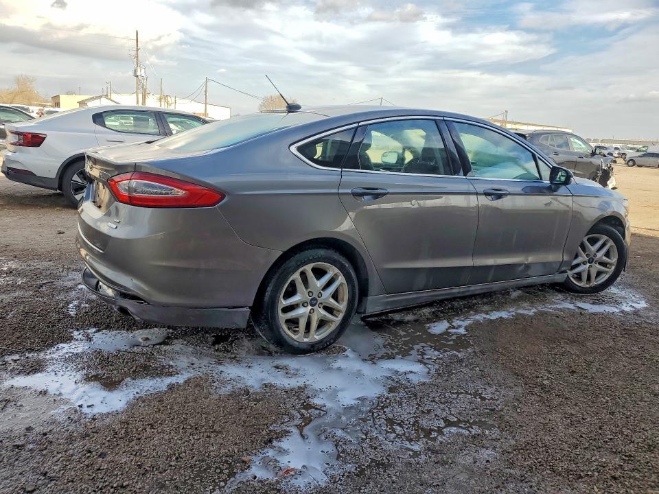 2014 Ford Fusion se