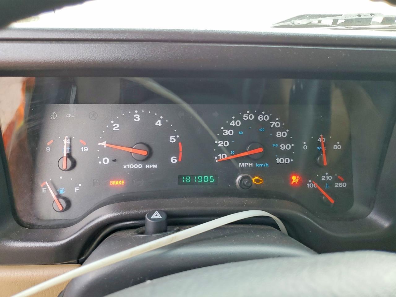 2001 Jeep Wrangler / tj Sahara