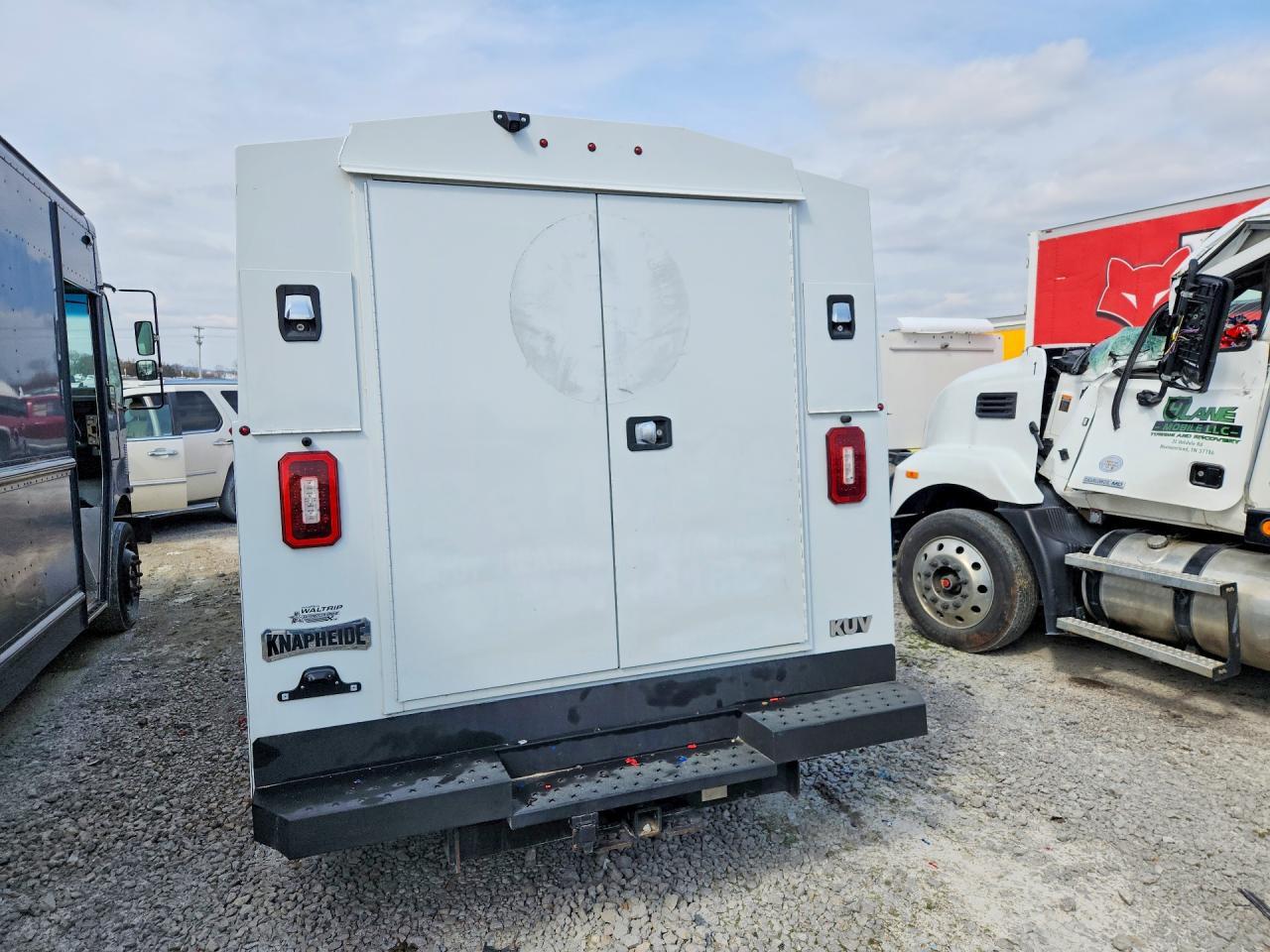 2024 GMC Savana Utility / Service Truck