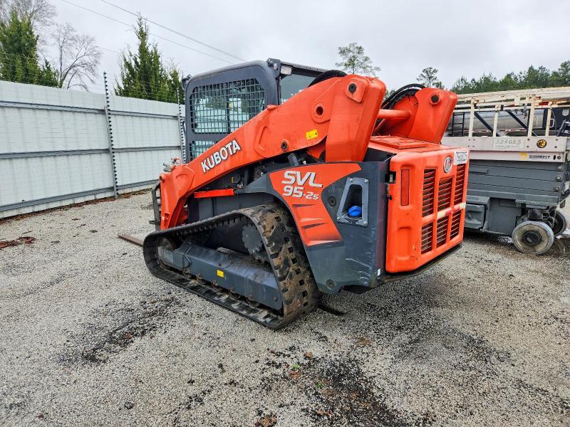 2016 Kubota SVL95-2S Skid Steer Loader