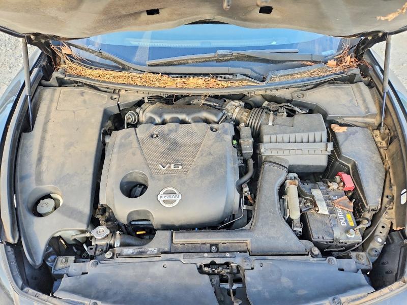 2010 Nissan Maxima s