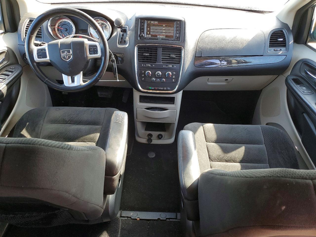 2017 Dodge Grand Caravan se