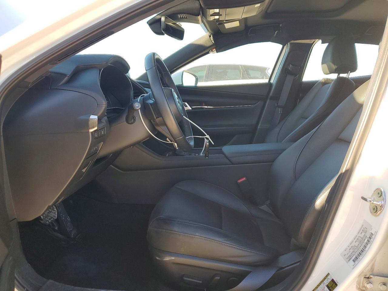 2023 Mazda 3 Premium