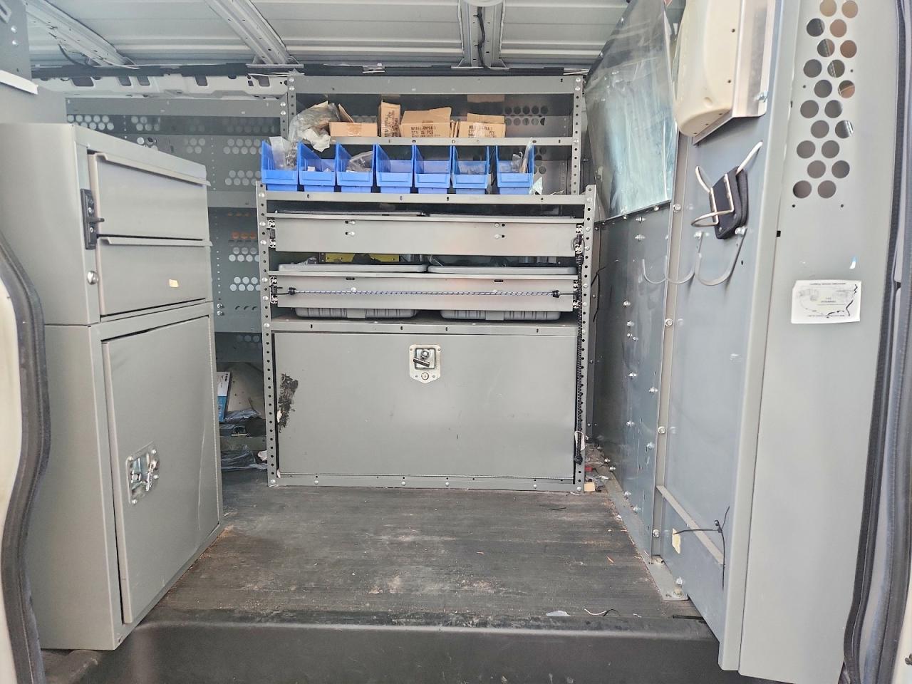 2013 Chevrolet Express G2500 Delivery Van