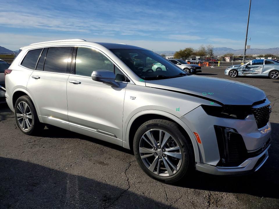 2020 Cadillac XT6 Premium Luxury