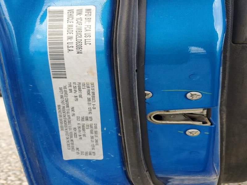 2020 Jeep Cherokee Trailhawk