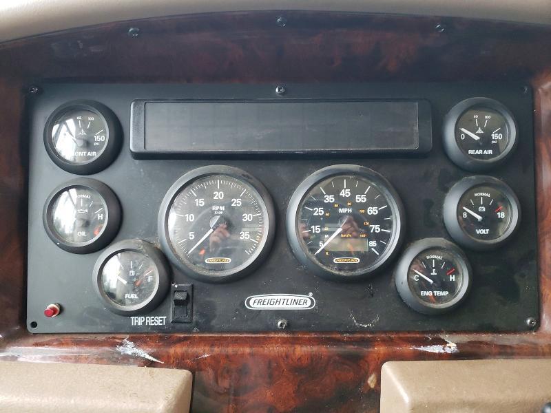 2003 Discovery 2003 Freightliner XC Chassis RV