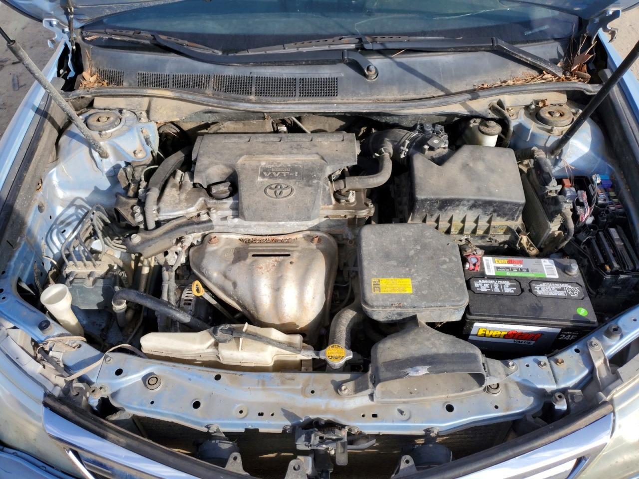 2012 Toyota Camry le