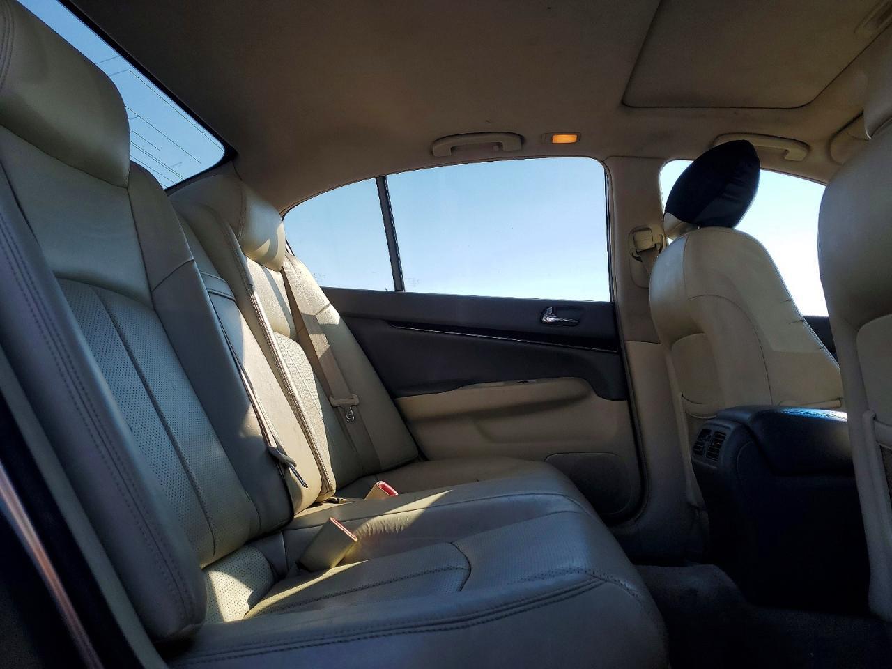 2010 Infinity G37