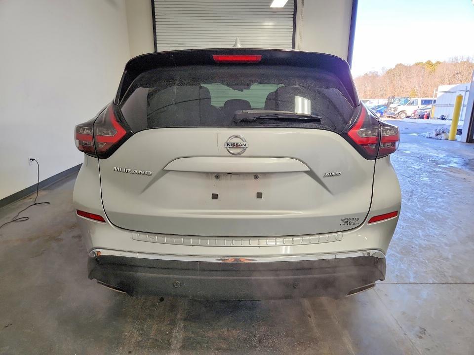 2020 Nissan Murano s