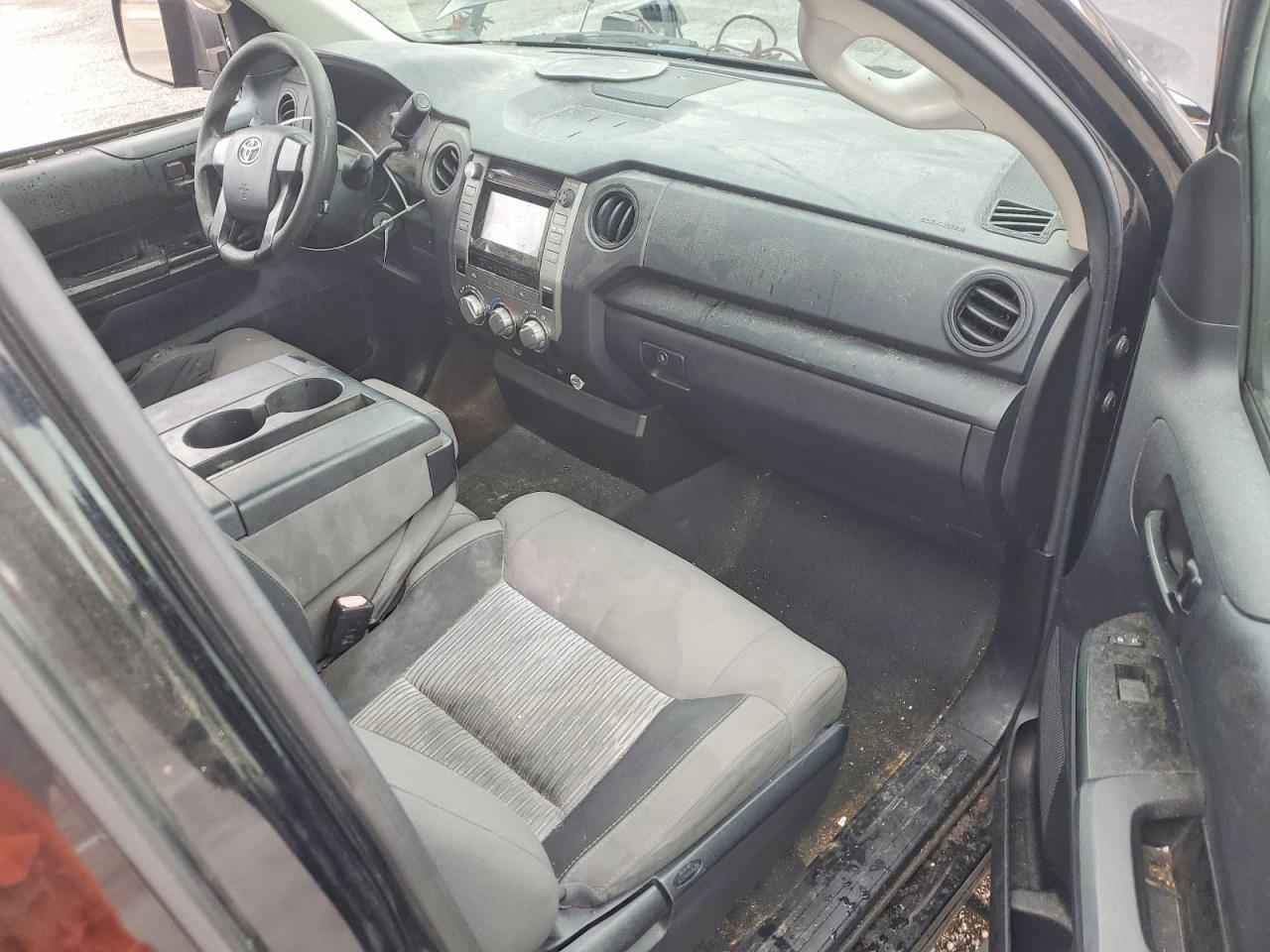 2014 Toyota Tundra SR