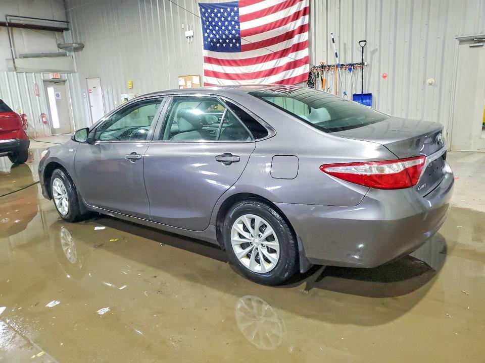 2017 Toyota Camry Hybrid le