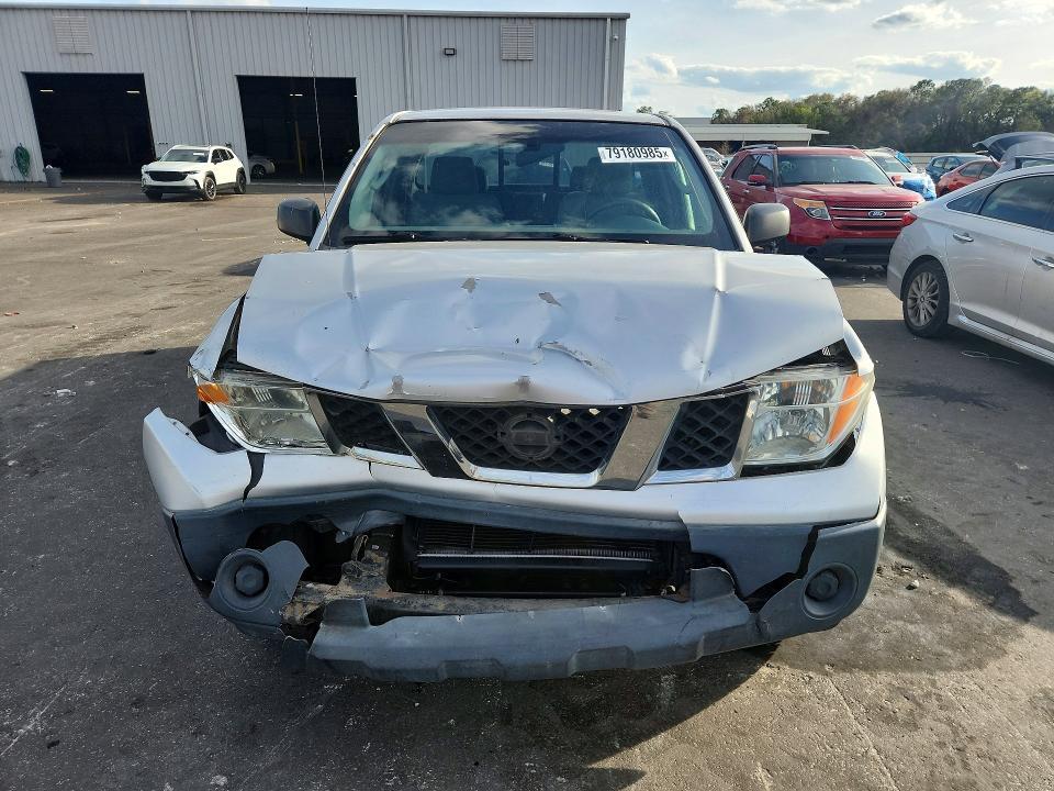 2006 Nissan Frontier xe
