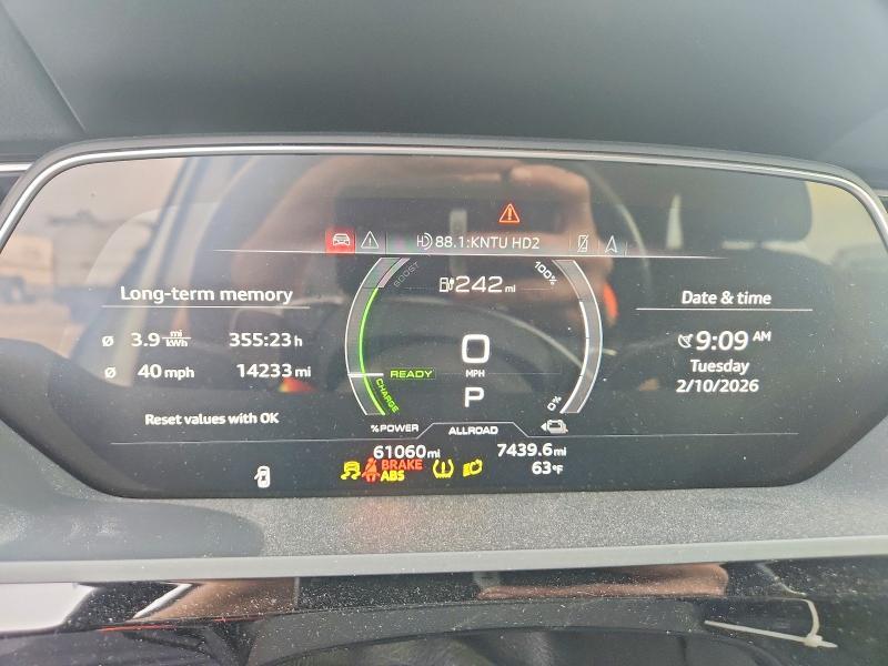 2021 Audi E-tron Premium